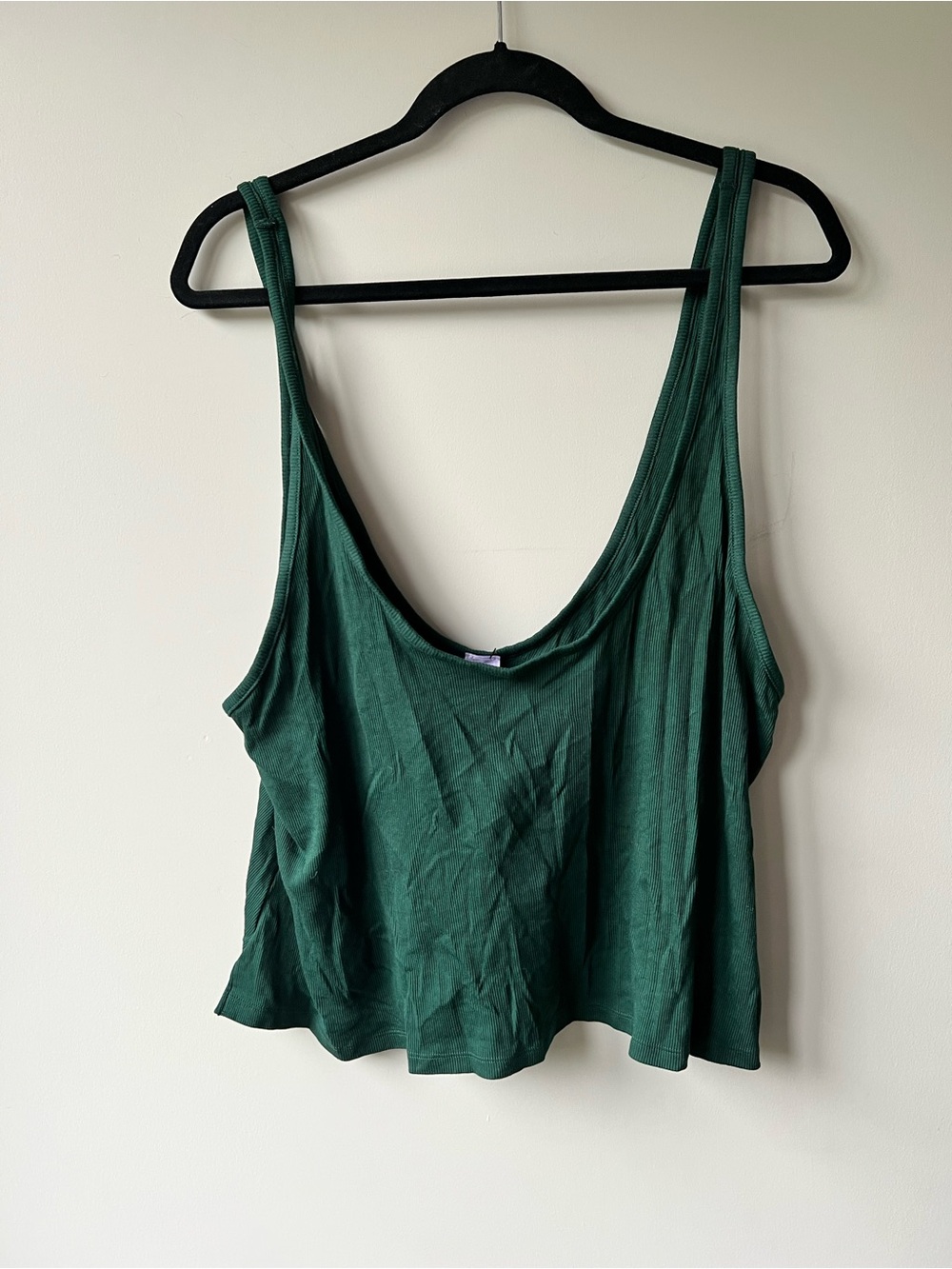 NWT SavageX Fenty Rib Xssentials tank top features a deep scoop neckline 1X